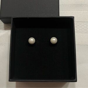 Brand new sterling silver, gold plated stud earrings